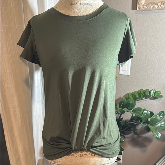 Time and Tru Tops - Time & Tru Womens Olive Army Green Knot Front Top shortsleeve blouse Small (4-6)